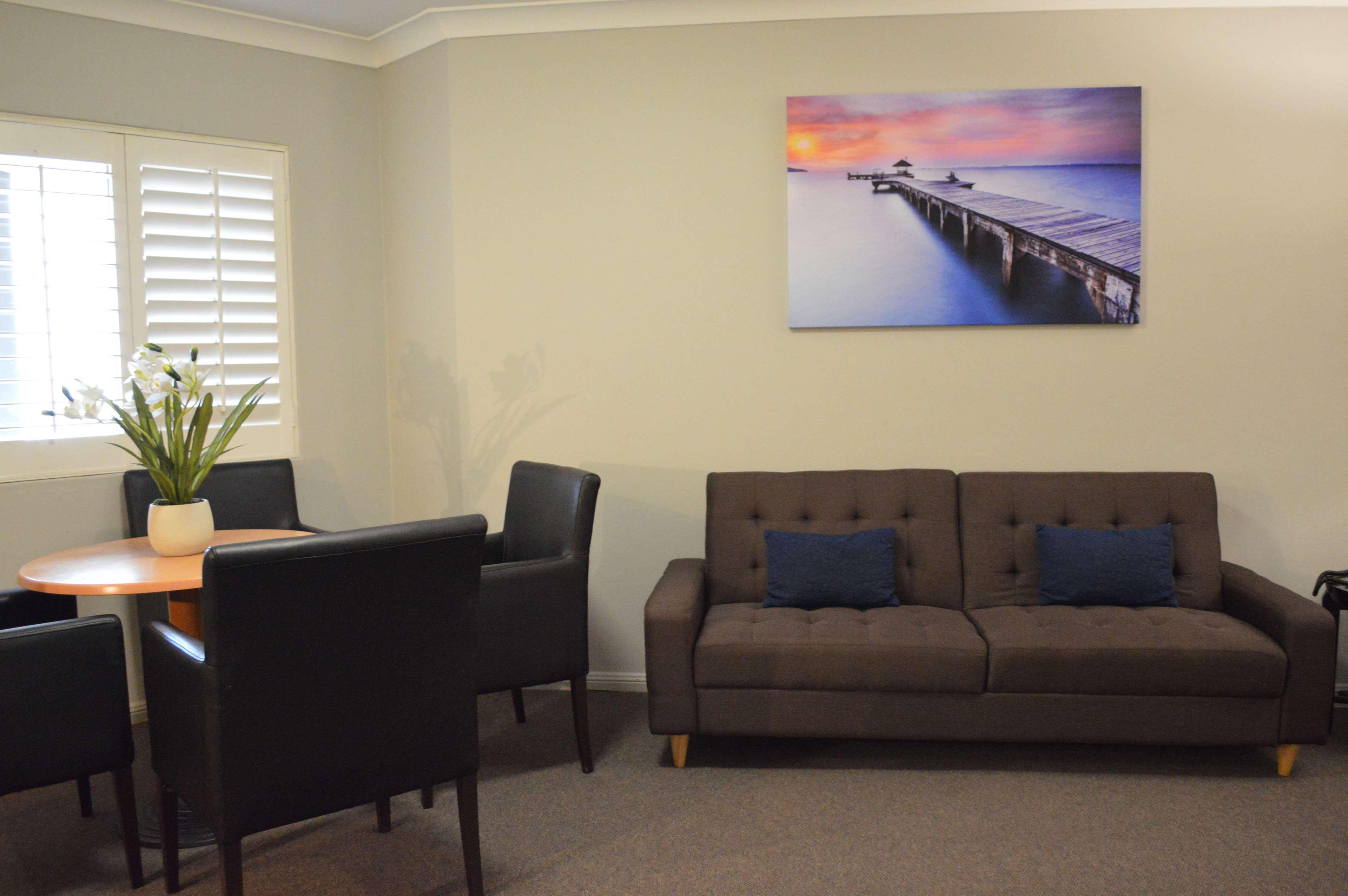 Ramada Hotel & Suites By Wyndham Cabramatta Екстериор снимка
